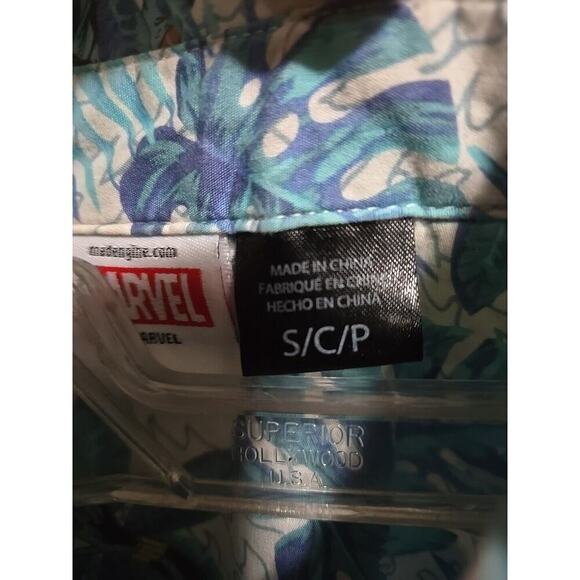 Marvel Avengers Hawaiian Print Button Up Shirt Men’s Small Short Sleeve Cotton - Picture 11 of 14